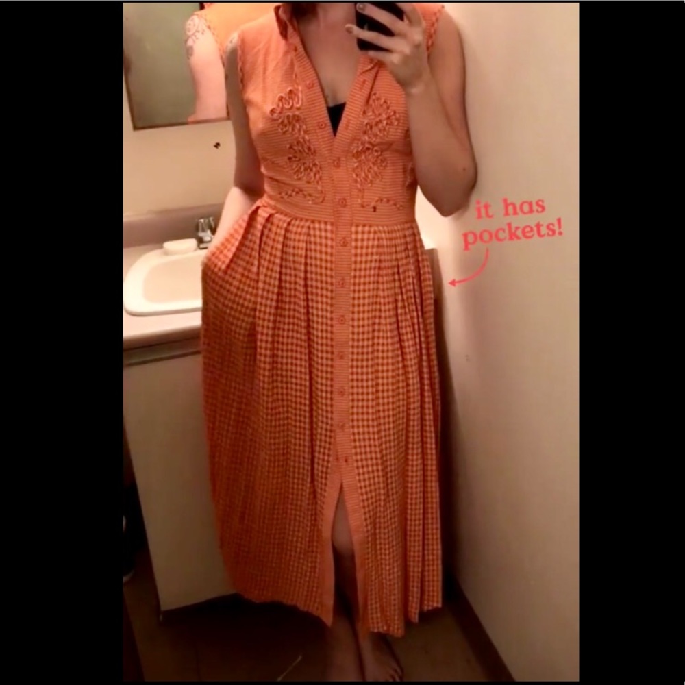 Vintage orange gingham midi dress w/ pockets
